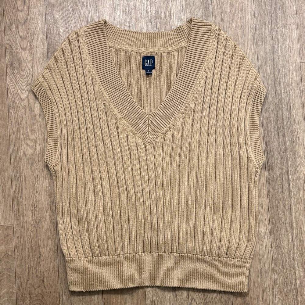 GAP Tan Ribbed Knit Sweater Vest